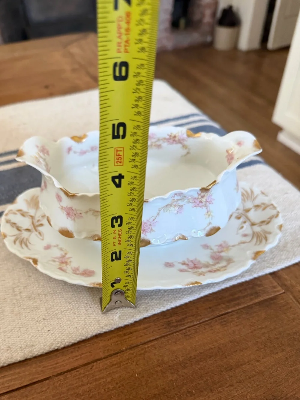 Haviland Limoges Porcelain Schleiger ?525 Pink Gold Floral Spray Gravy Boat